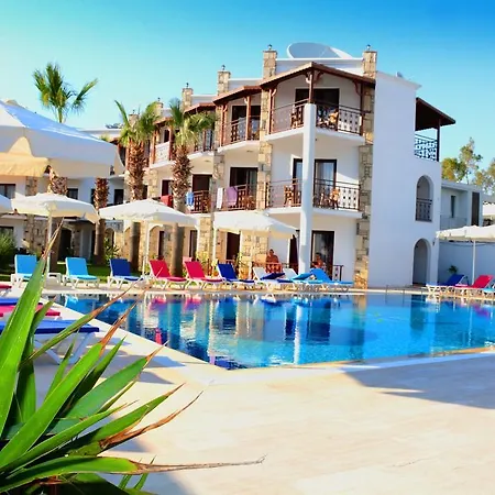 Comfy With Shared Pool Near 3* 博德鲁姆
