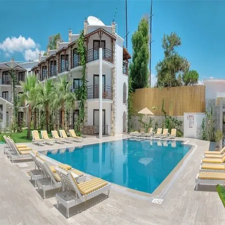 Hotel Comfy With Shared Pool Near Bodrum