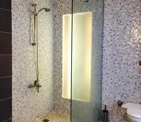 Comfy With Shared Pool Near 3* Αλικαρνασσός