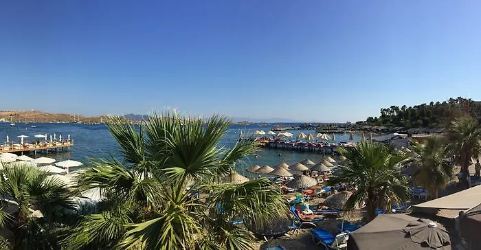 Comfy With Shared Pool Near Bodrum