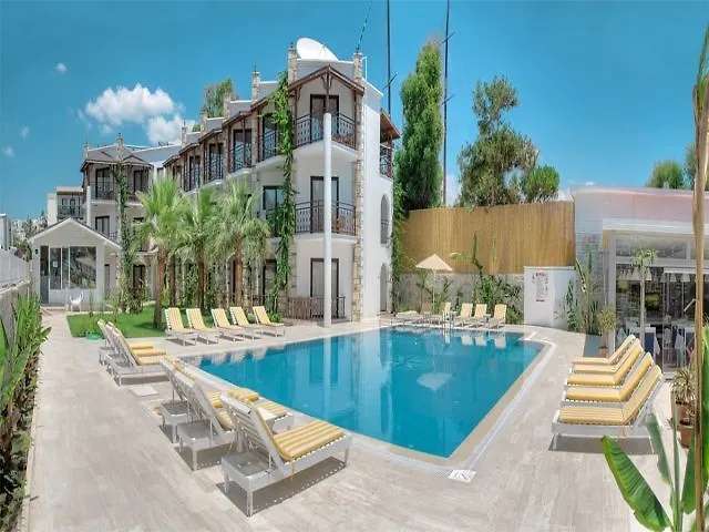 Szálloda Comfy With Shared Pool Near Bodrum